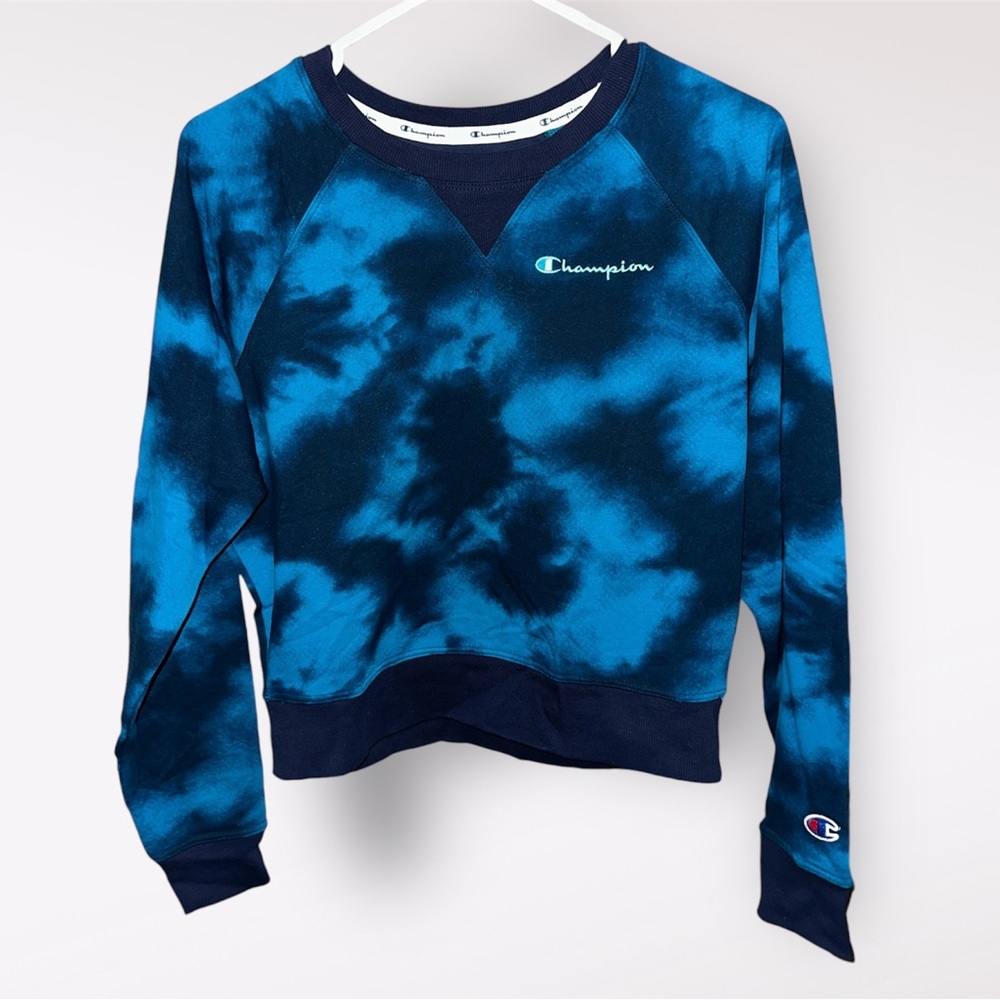 Champion Blue Tie-Dye Sweatshirt Small, Cropped Pull Over, Crew-Neck